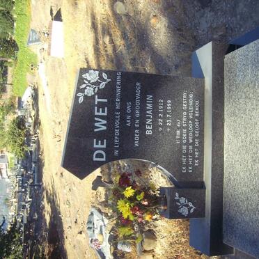 WET Benjamin, de 1912-1999