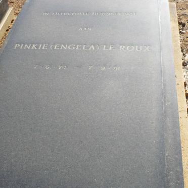 ROUX Engela, le 1974-1991