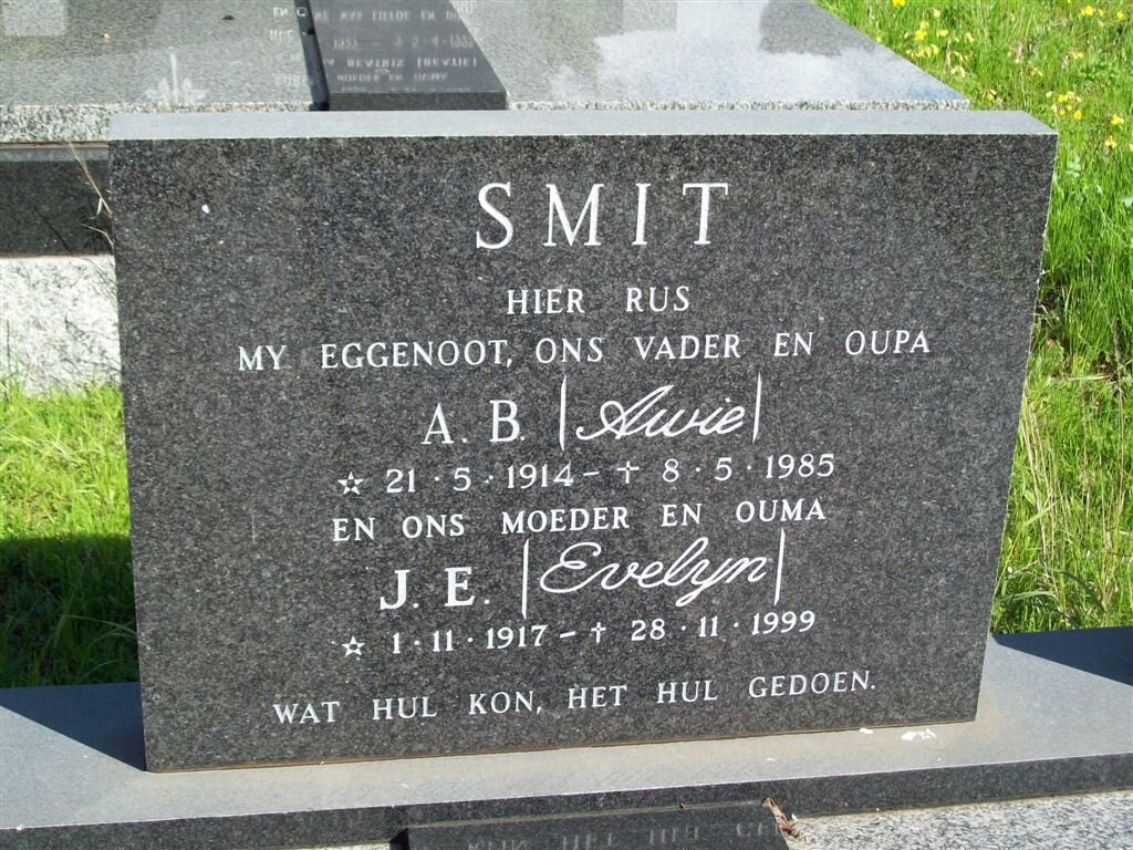 SMIT A.B. 1914-1985 &amp; J.E. 1917-1999