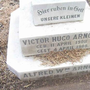 ARNOLD Victor Hugo 1908-1909 :: ARNOLD W. 1904-??