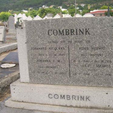 COMBRINK Johannes Nicolaas 1873-1945 &amp; Johanna C.M. JOUBERT 1874-1950 &amp; children