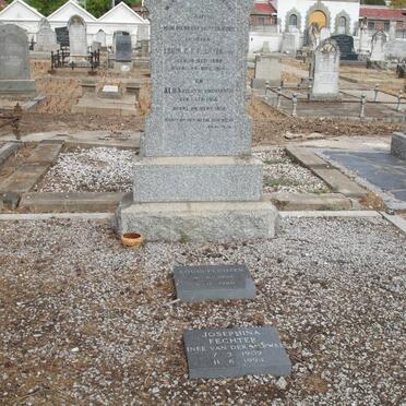 FECHTER Louis C.F. &amp; Family