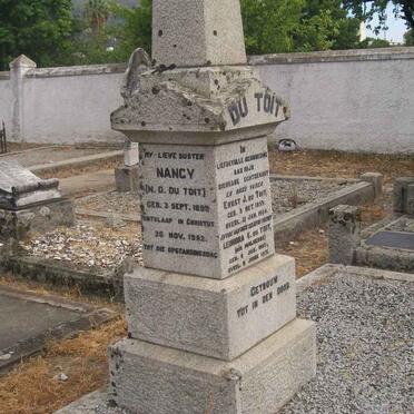 TOIT DU Family grave 