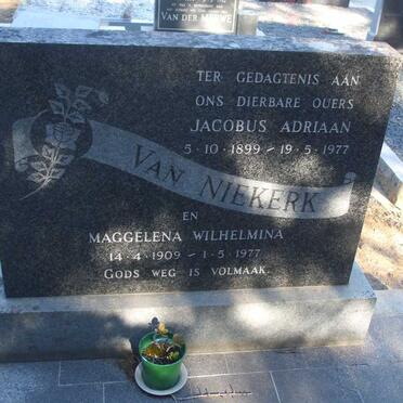 NIEKERK Jacobus Adriaan, van 1899-1977 &amp; Maggelena Wilhelmina 1909-1977