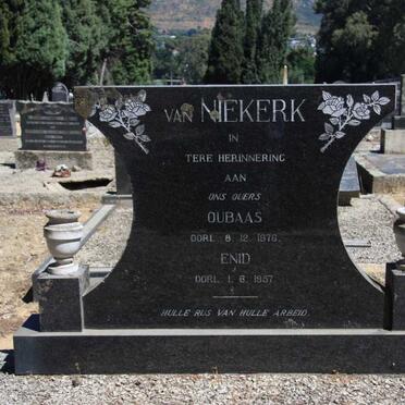 NIEKERK Oubaas, van -1976 &amp; Enid -1957