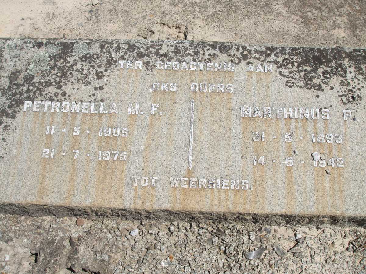 SPUY Marthinus P., van der 1893-1942 & Petronella M.F. 1909-1975