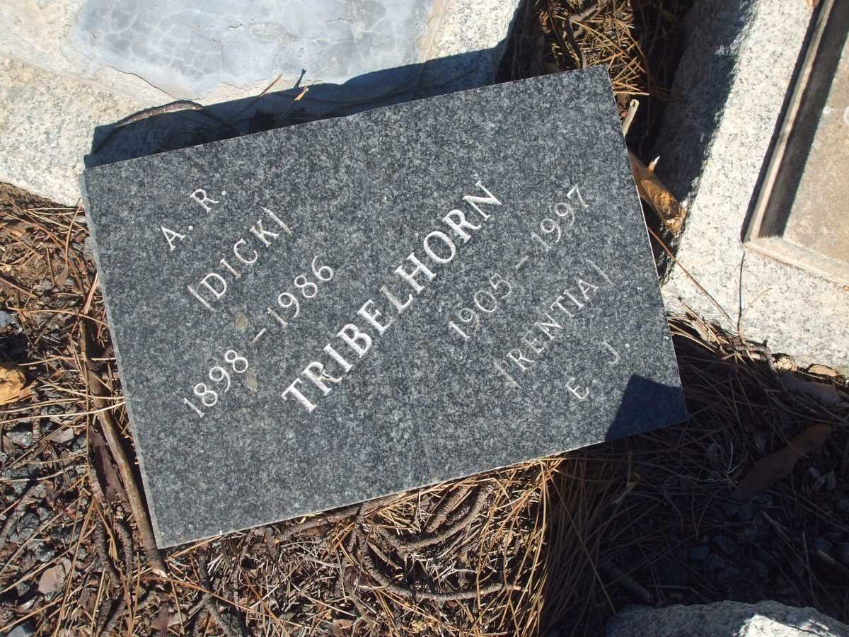 TRIBELHORN A.R. 1898-1986 &amp; E.J. 1905-1997