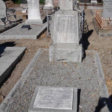 INGLIS John 1881-1915 &amp; Sannie BOSMAN -1920