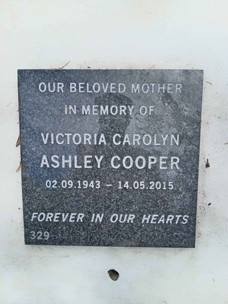 COOPER Victoria Carolyn Ashley 1943-2015