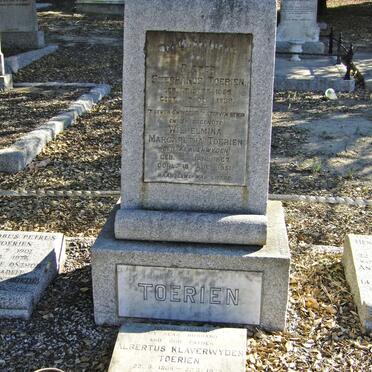 TOERIEN :: KLAVERWYDEN :: CLONEY