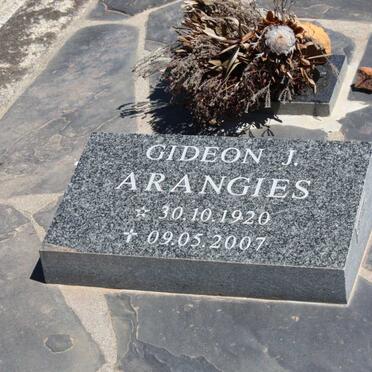 ARANGIES Gideon J. 1920-2007 
