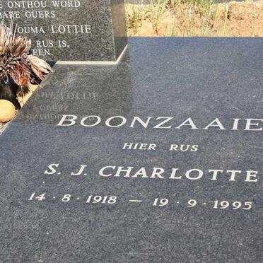 BOONZAAIER Petrus Johannes 1911-1983 &amp; S.J. Charlotte 1918-1985