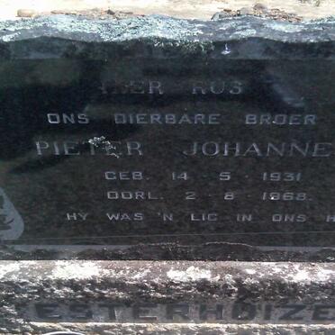 ESTERHUIZEN Pieter Johannes 1931-1968
