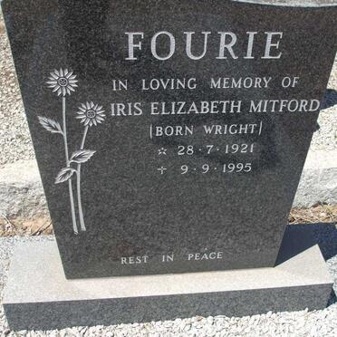 FOURIE Iris Elizabeth Mitford born WRIGHT 1921-1995