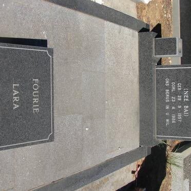 FOURIE Leana nee BAI 1957-1986 :: FOURIE Lara 1991-