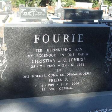 FOURIE Christian J.C. 1920-1978 &amp; Freda F. 1919-2002