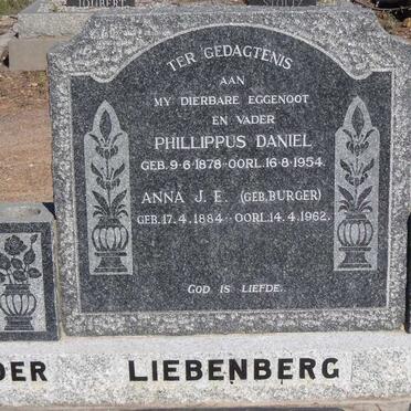 LIEBENBERG Phillippus Daniel 1878-1954 & Anna J.E. BURGER 1884-1962
