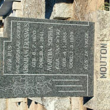 MOUTON Abraham Erasmus 1870-1941 & Martha Sophia VAN WYK 1885-1959