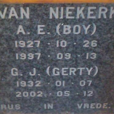 NIEKERK A.E., van 1927-1997 &amp; G.J. 1932-2002