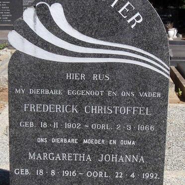 TRUTER Frederick Christoffel 1902-1966 &amp; Margaretha Johanna 1916-1992 ::  TRUTER Koekie 1940-2001