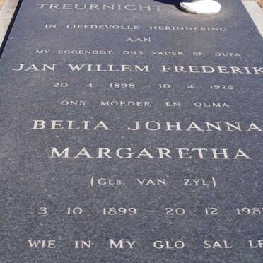 TREURNICHT Jan Willem Frederik 1898-1975 &amp; Belia Johanna Margaretha VAN ZYL 1899-1982