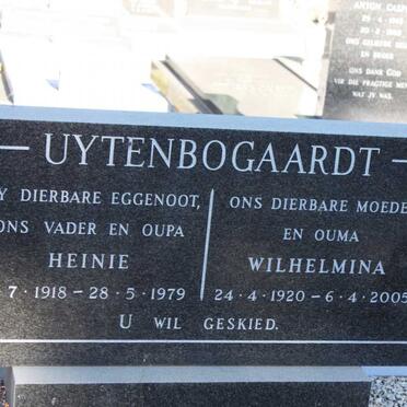 UYTENBOGAARDT Heinie 1918-1979 & Wilhelmina 1920-2005