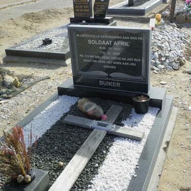 DUIKER Soldaat April 1931-2009