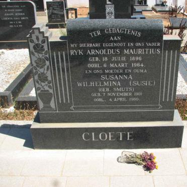 CLOETE Ryk Arnoldus Mauritius 1896-1964 &amp; Susanna Wilhelmina SMUTS 1901-1980