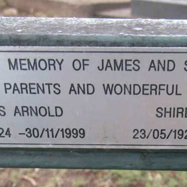 ARNOLD James 1924-1999 &amp; Shirley 1928-2014