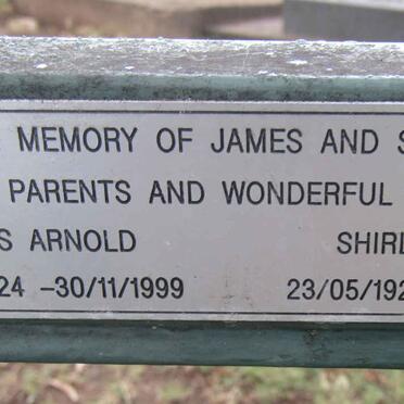 ARNOLD James 1924-1999 &amp; Shirley 1928-2014