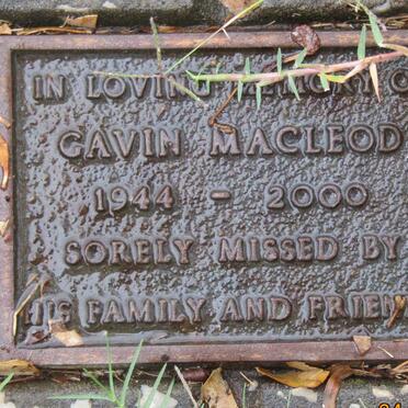 MACLEOD Gavin 1944-2000