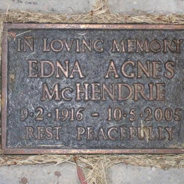 McHENDRIE Edna Agnes 1916-2005