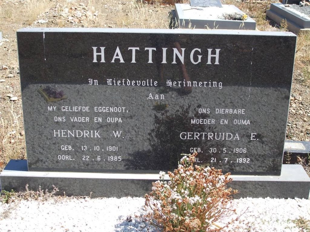 HATTINGH Hendrik W. 1901-1985 &amp; Gertruida E. 1906-1992