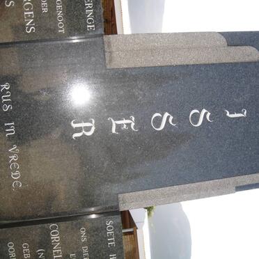 VISSER Pieter Jurgens Andries 1896-1958 &amp; Cornelia Gertruida TRUTER 1897-1978