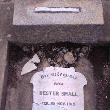 SMALL Hester 1919-1942