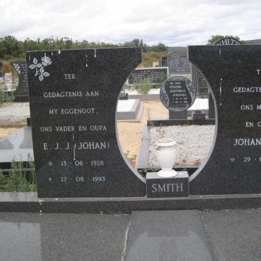 SMITH E.J.J 1928-1993 &amp; Johanna M. 1933-
