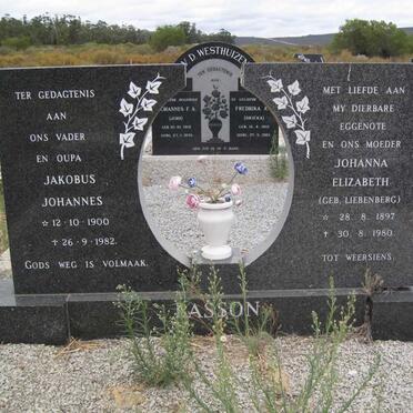 BASSON Jakobus Johannes 1900-1982 &amp; Johanna Elizabeth LIEBENBERG 1897-1980