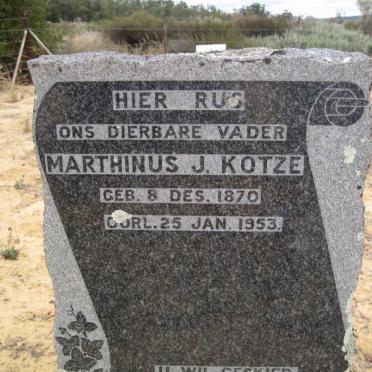 KOTZE Marthinus J. 1870-1953 &amp; Magdalena J. SMIT 1874-1946