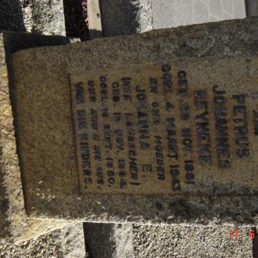 REYNEKE Petrus Johannes 1881-1943 &amp; Johanna E. LAUBSCHER 1884-1950