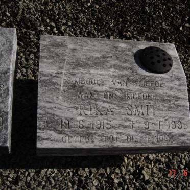 SMIT Rika 1915-1995