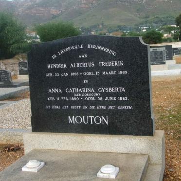 MOUTON Hendrik Albertus Frederik 1895-1969 &amp; Anna Catharina Gysberta ROSSOUW 1899-1982