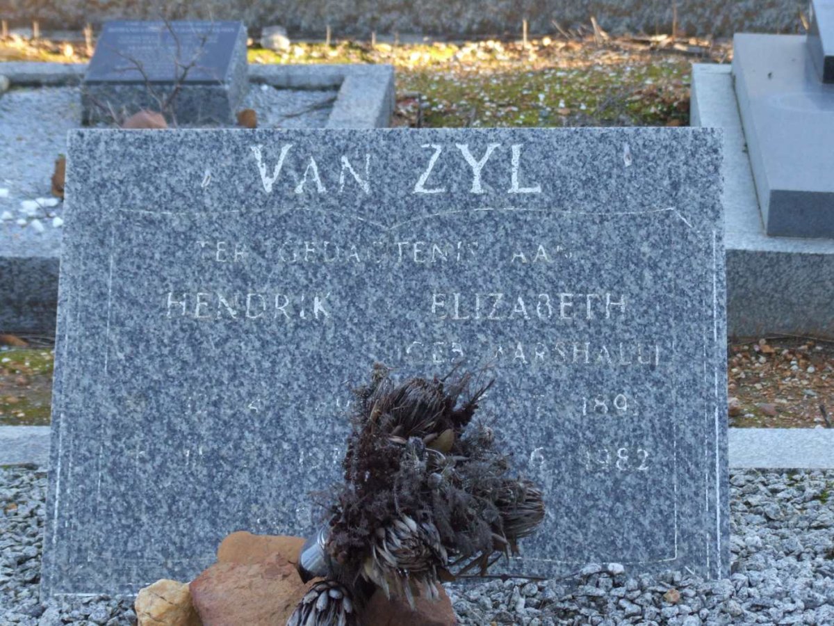 ZYL Hendrik, van &amp; Elizabeth MARSHALL 189?-1982