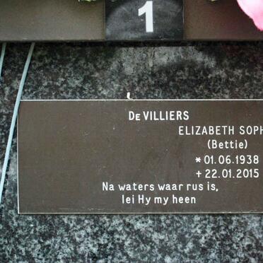 VILLIERS Elizabeth Sophia, de 1938-2015