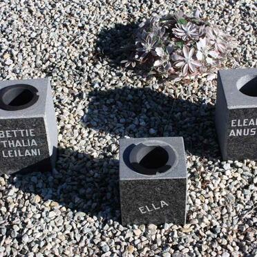 CRONJE Gideon Johannes Brits 1921-1987 &amp; Ella Petronella 1938-1998