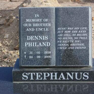 STEPHANUS Dennis Philand 1938-2000