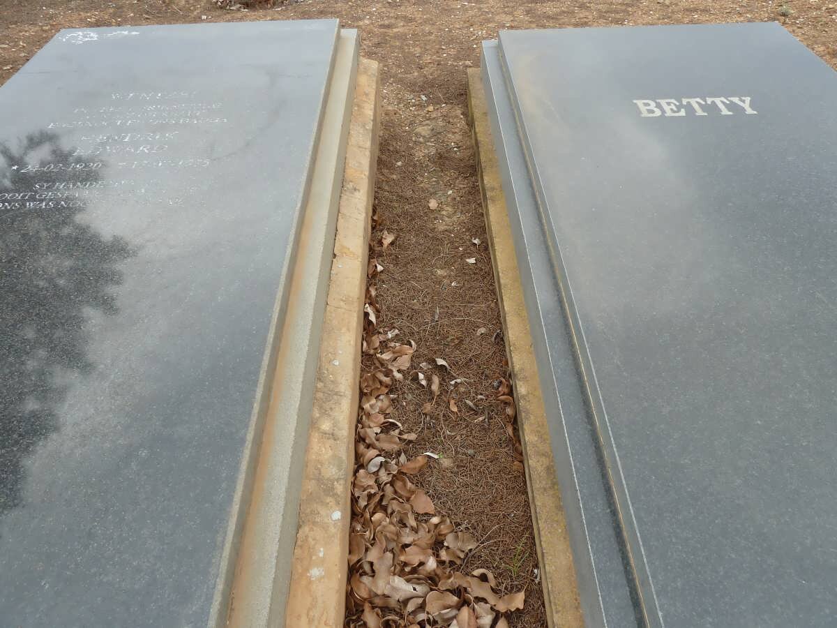 WENTZEL Hendrik Edward 1920-1975 &amp; Betty