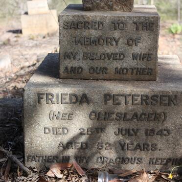 PETERSEN Frieda nee OLIESLAGER -1943