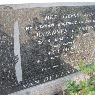 DEVENTER Johannes L., van 1898-1969 &amp; A.C.L. 1904-1988