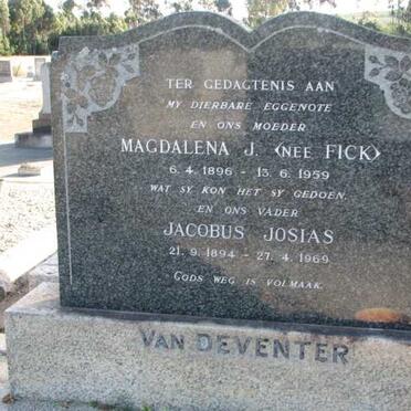 DEVENTER Jacobus Josias, van 1894-1969 &amp; Magdalena J. FICK 1896-1959