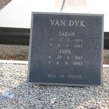 DYK Dirk, van 1917-1993 &amp; Sarah 1919-1992